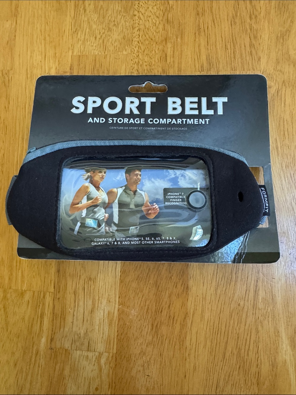 NWT Formfit Sport Belt Running Waist Pack Black with Gray Trim Unisex